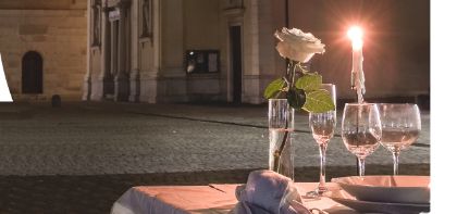 Cena in Piazza